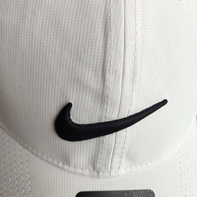 Кепка Nike Logo In The Form Of A Tick "White" фото № 7