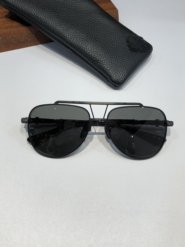 Солнцезащитные очки Chrome Hearts Frame Decorated By Small Springs "Black" фото № 2