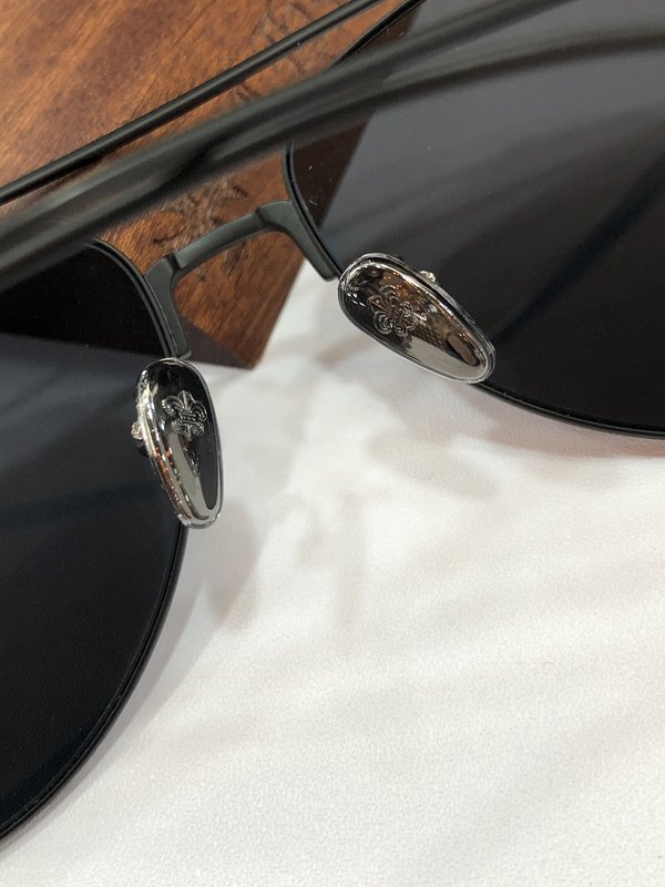 Солнцезащитные очки Chrome Hearts Patterns On Temples "Black" фото № 3