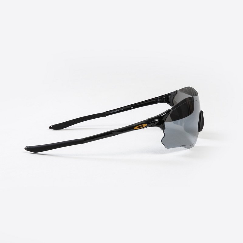 Солнцезащитные очки Oakley Wide Frame With Small Logo "Gray" фото № 4