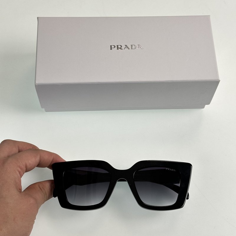 Солнцезащитные очки Prada Frame Decorated By Logo Two Side "Black/Violet" фото № 2