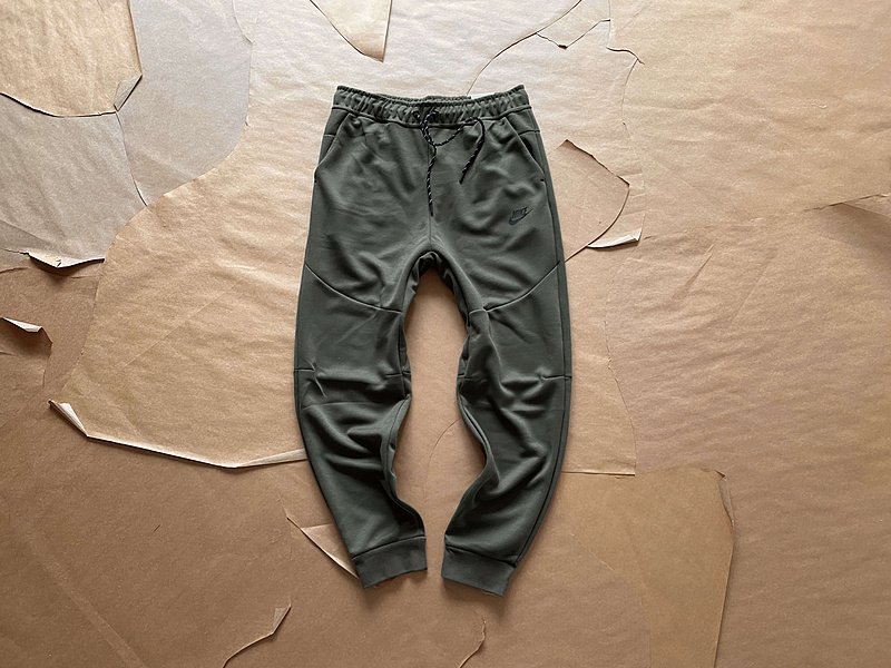 Штаны Nike With Black Emblem "Gray/Green" фото № 2