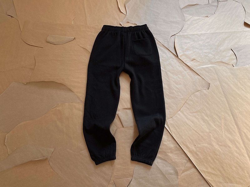 Спортивные штаны Stussy Vertical Wide Inscription "Black" фото № 2