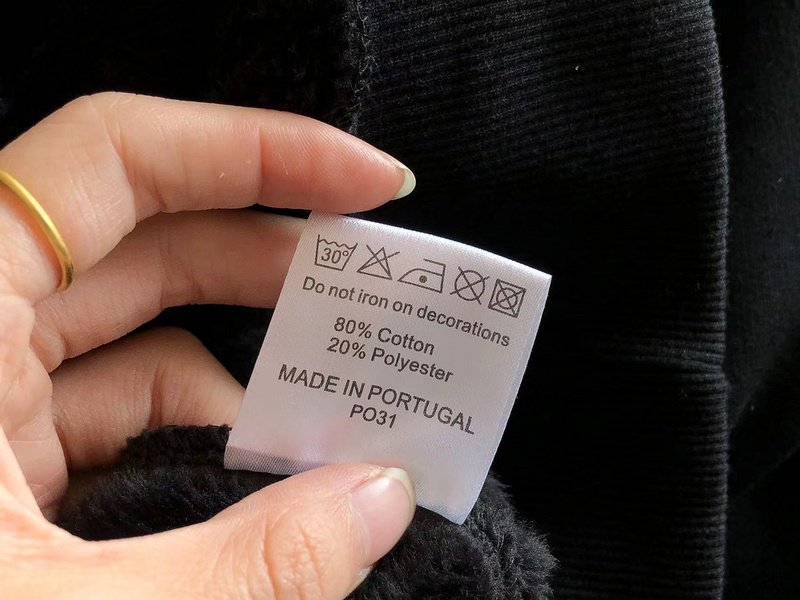 Худи Trapstar Front Logo With Twocolor Oblique Wide And Mirror Inscription "Black" фото № 7