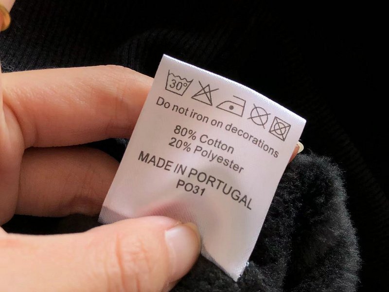 Худи Trapstar Wide Front Pocket And Three Color Embroidered Logo "Black" фото № 4