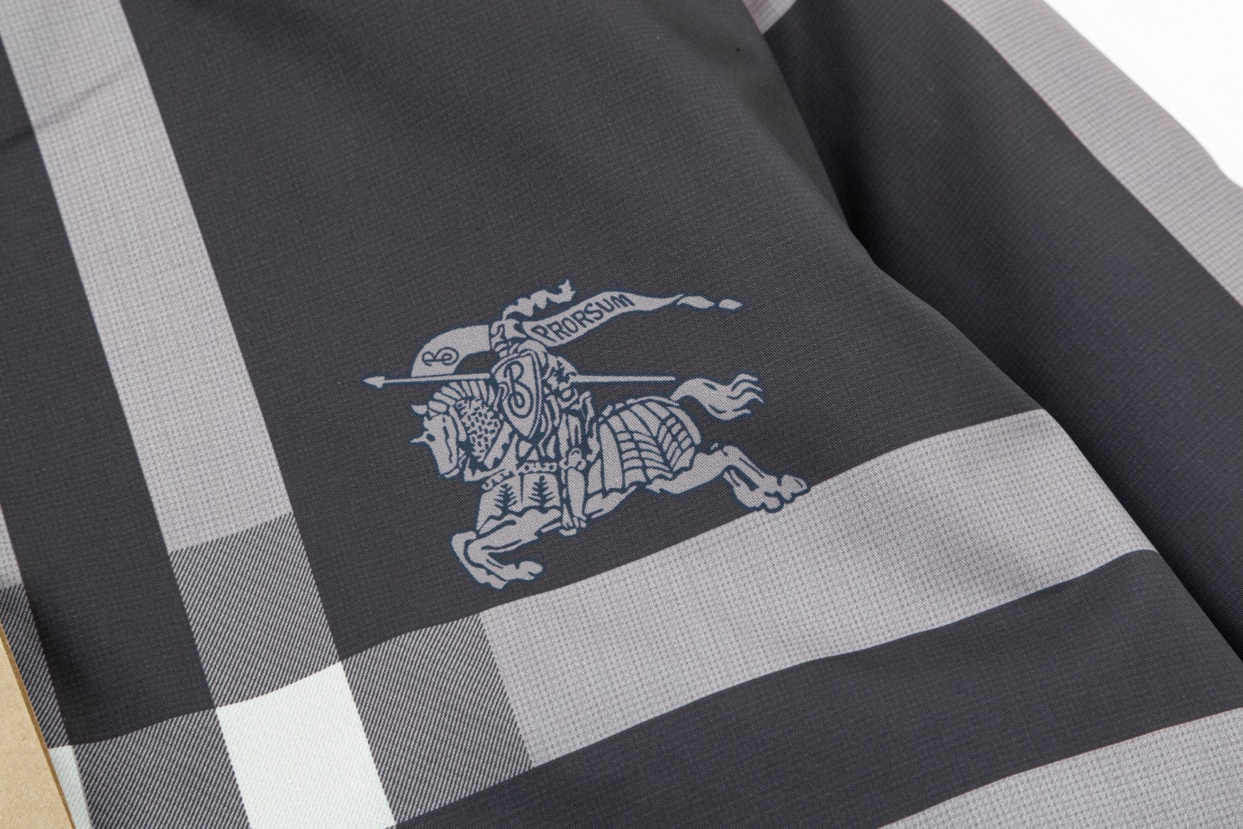 Ветровка Burberry Little Sagittarius "Black" фото № 3