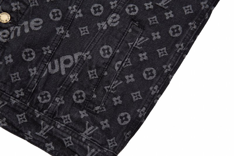 Джинсовая Рубашка Louis Vuitton X Supreme With Text Logo And Brand Emblems "Black" фото № 3