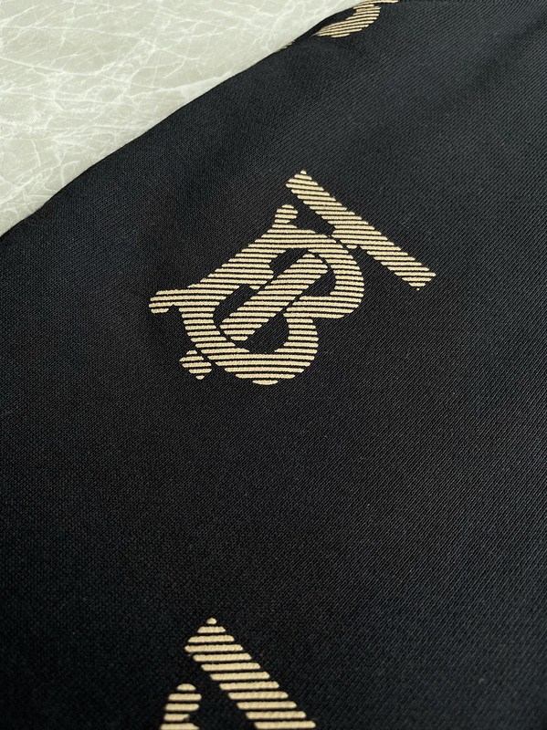 Шорты Burberry Lots of Logo "Black" фото № 5