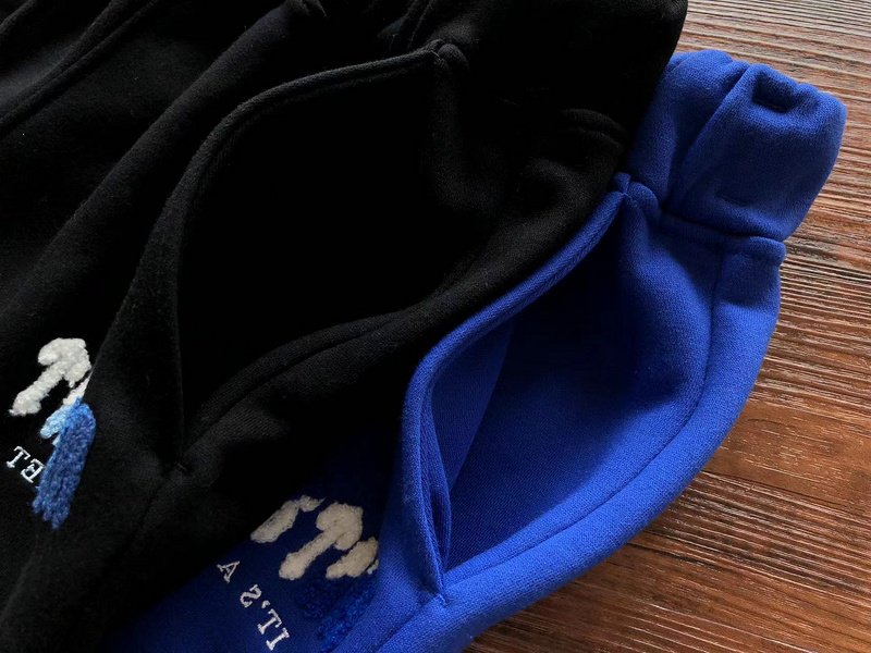 Штаны Trapstar Big Logo Above Small Mirror Inscription It's A Secret "Blue" фото № 4