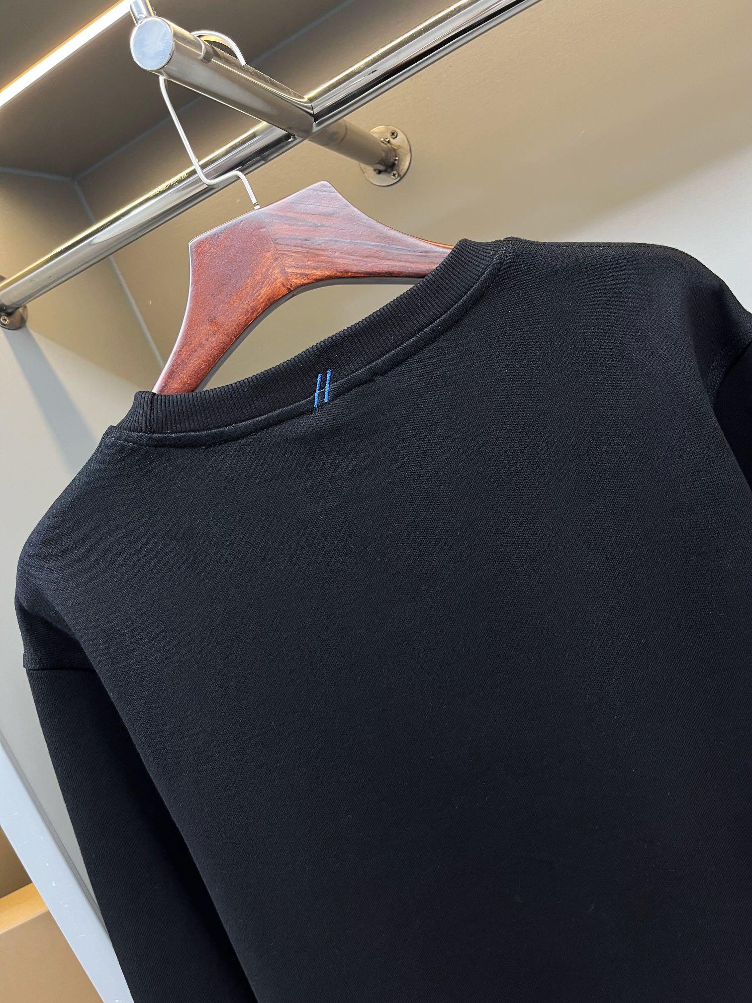 Свтишот Burberry Frontside Print On Stripe Warrior On The Horse "Black" фото № 6