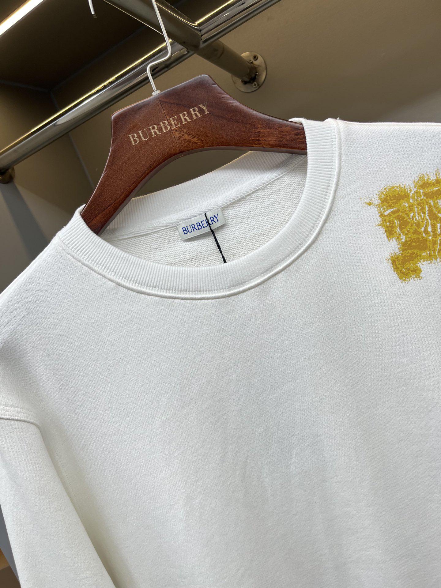 Свитшот Burberry Frontside Print Yellow Warrior And Horse Logo "White" фото № 2