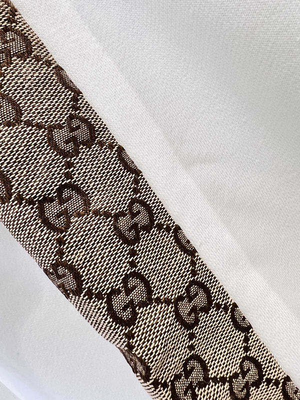 Свитшот Gucci Brand Style On The Sleeve "White" фото № 2