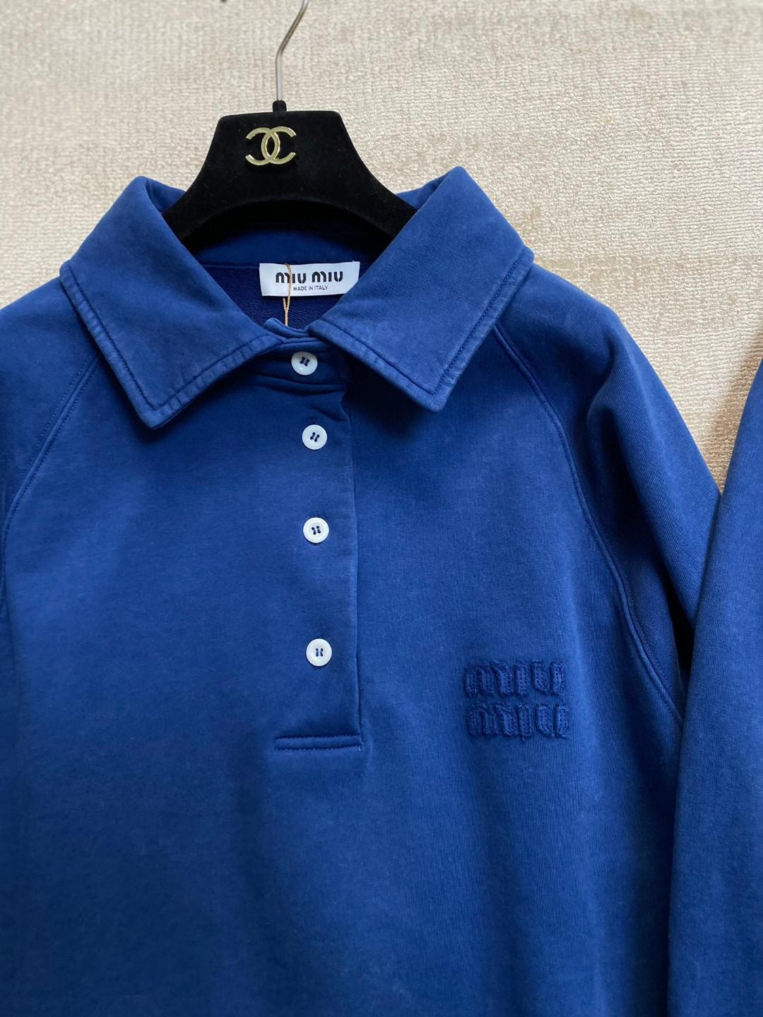 Свитшот Miu Miu Frontside Dark Blue Left Logo "Navy Blue" фото № 3