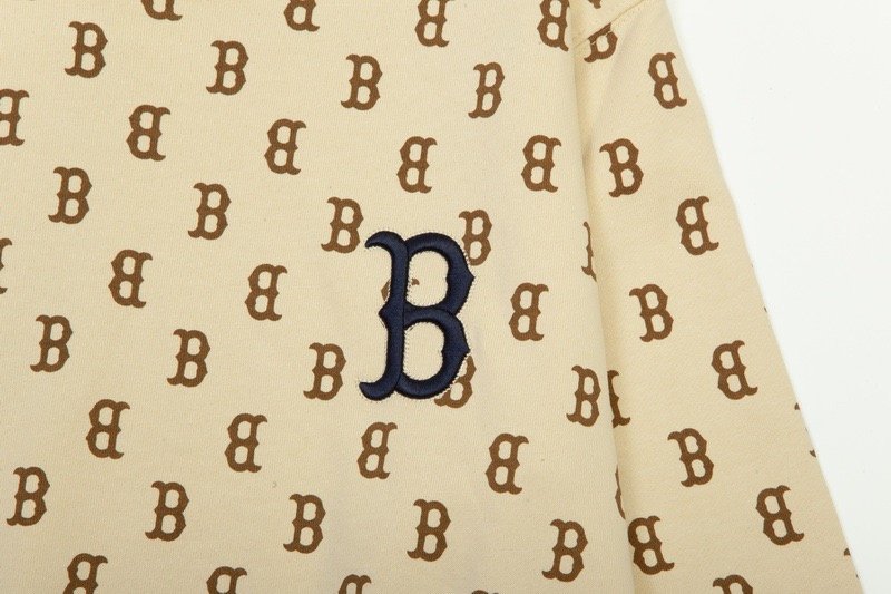 Свитшот MLB Repeating Letters Print Along And Big Back Print "Beige" фото № 3