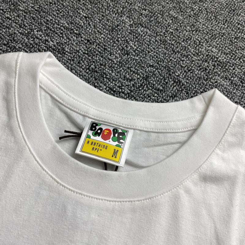 Футболка A Bathing Ape With A Clasp "White" фото № 2