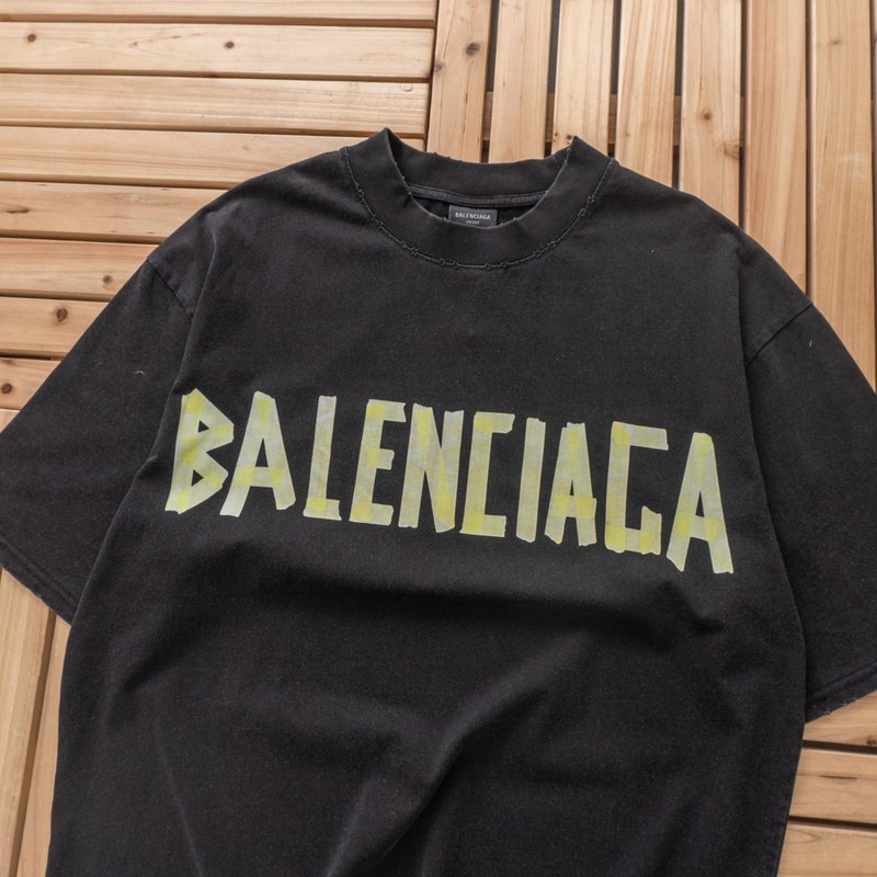 Футболка Balenciaga Logo From Little Pieces "Black" фото № 2