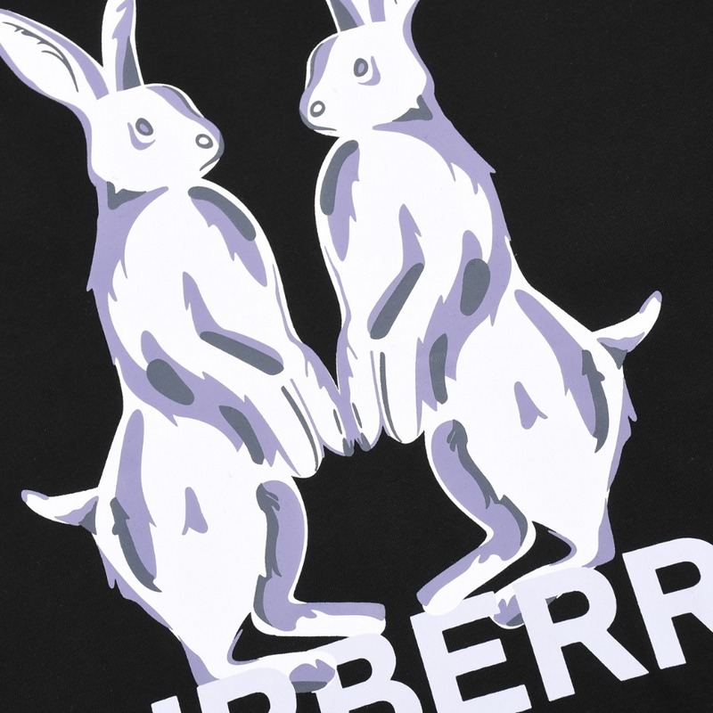 Футболка Burberry Pair Of Rabbits Print "Black" фото № 4