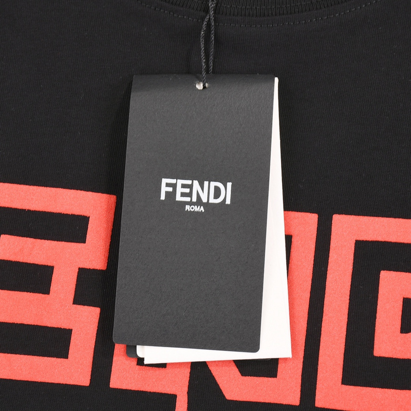 Футболка Fendi With The Inscription Of The Brand Logo "Black" фото № 5