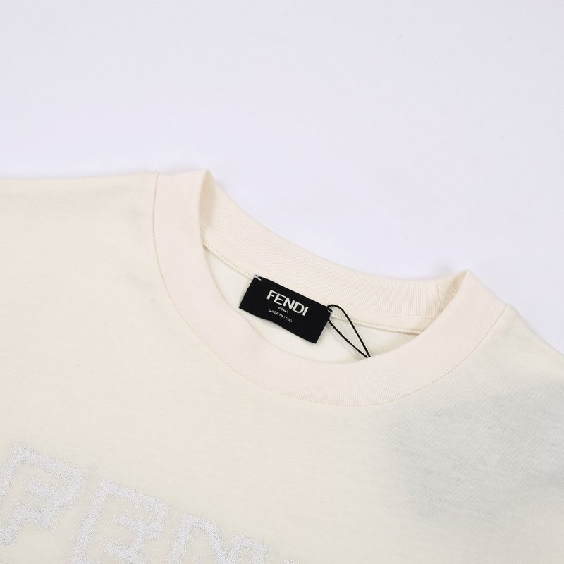 Футболка Fendi With Brand Logo Print "Cream" фото № 4