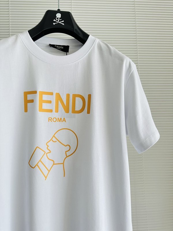 Футболка Fendi Drinking Man Print "White" фото № 2