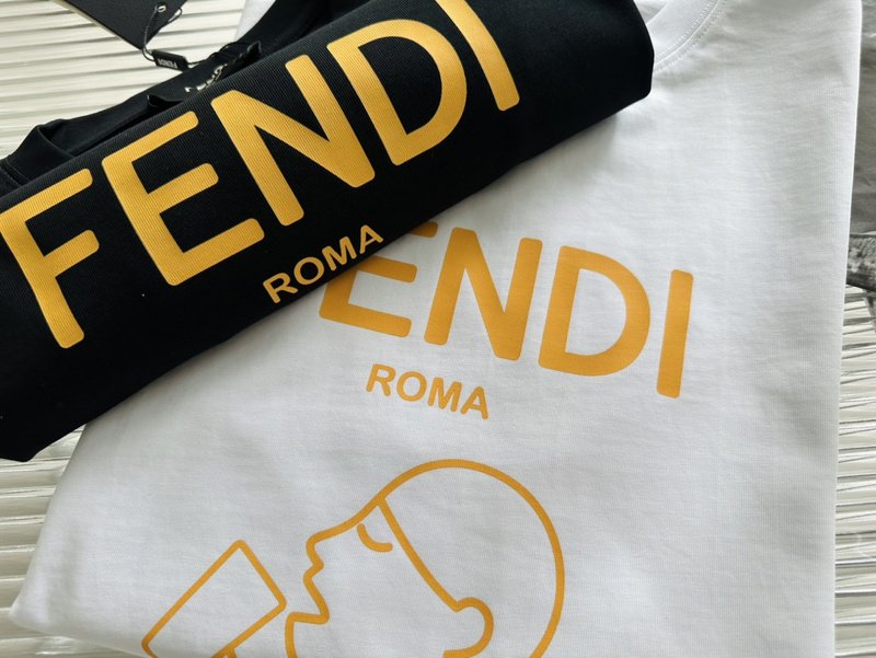 Футболка Fendi Drinking Man Print "White" фото № 6