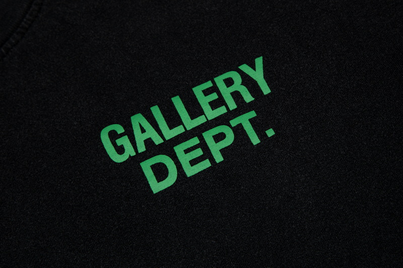 Футболка Gallery Dept With The Logo Lettering In Green "Black" фото № 2