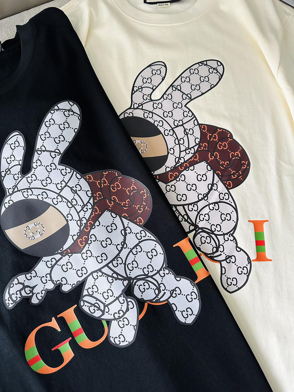 Футболка Gucci A Rabbit In Suit "Cream" фото № 4