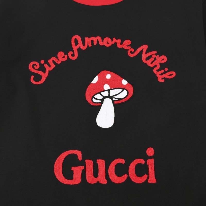 Футболка Gucci Red Hat Mushroom "Black" фото № 6