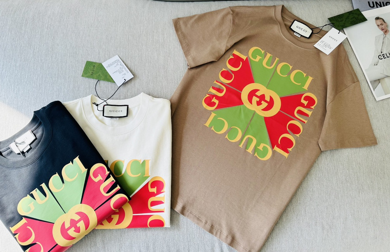 Футболка Gucci With A Bright Logo "Brown" фото № 3