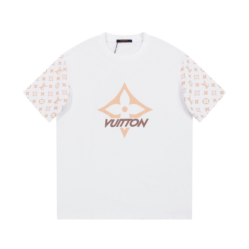 Футболка Louis Vuitton With A Monogram Logo On The Sleeves "White" фото № 8