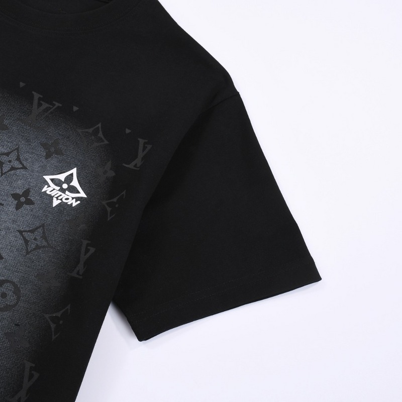 Футболка Louis Vuitton With A Gray Spot "Black" фото № 7