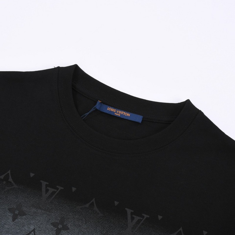 Футболка Louis Vuitton With A Gray Spot "Black" фото № 5
