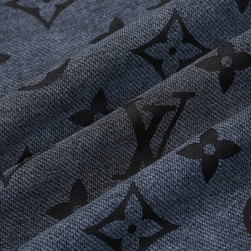 Футболка Louis Vuitton With A Gray Spot "Black" фото № 4