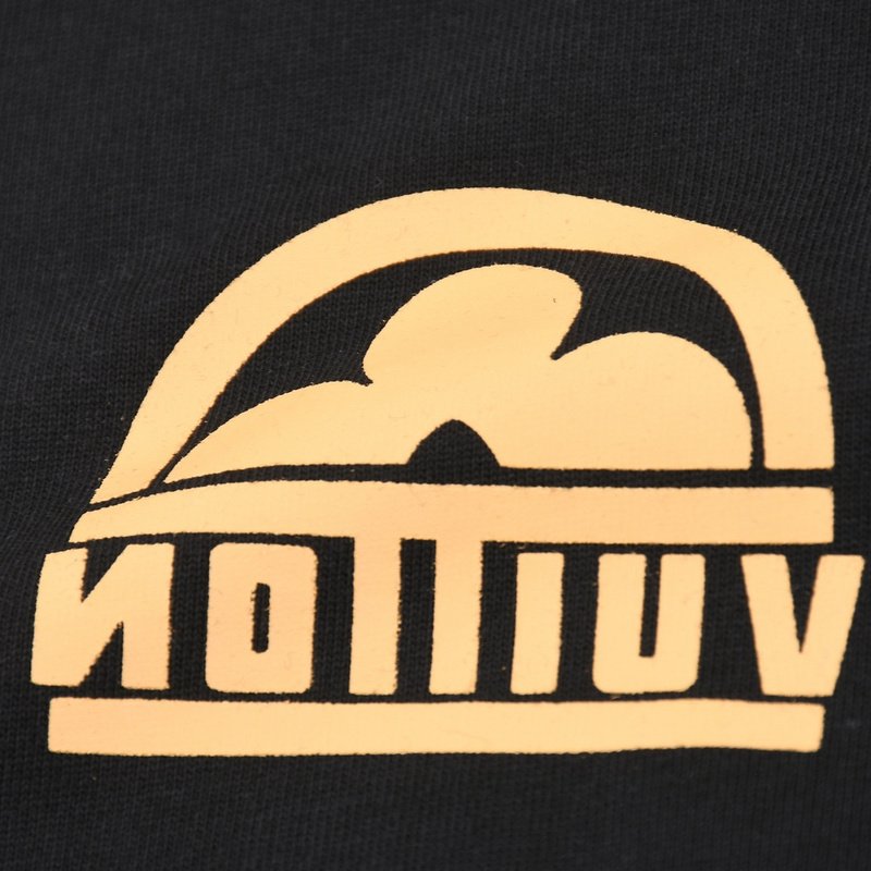 Футболка Louis Vuitton With A Symbolic Logo "Black" фото № 8