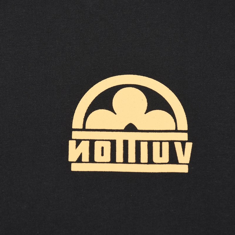 Футболка Louis Vuitton With A Symbolic Logo "Black" фото № 6