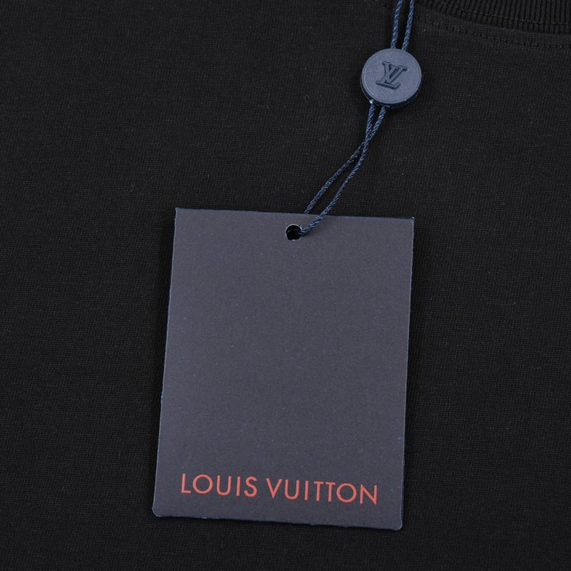 Футболка Louis Vuitton With A Symbolic Logo "Black" фото № 4