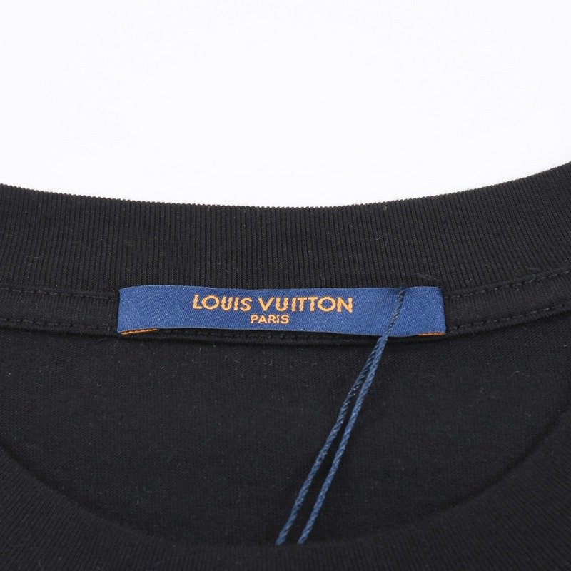 Футболка Louis Vuitton With Three Emblems Brand "Black" фото № 4
