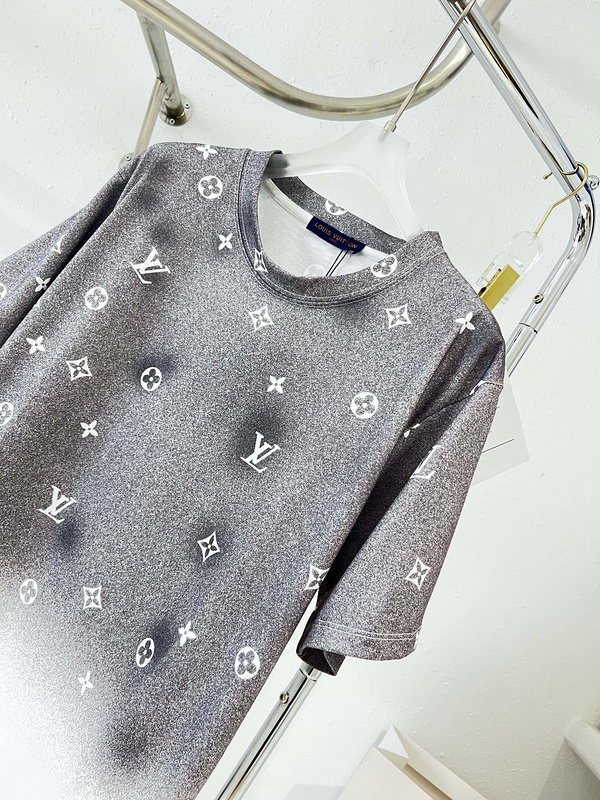 Футболка Louis Vuitton Gradient "Gray/White" фото № 3