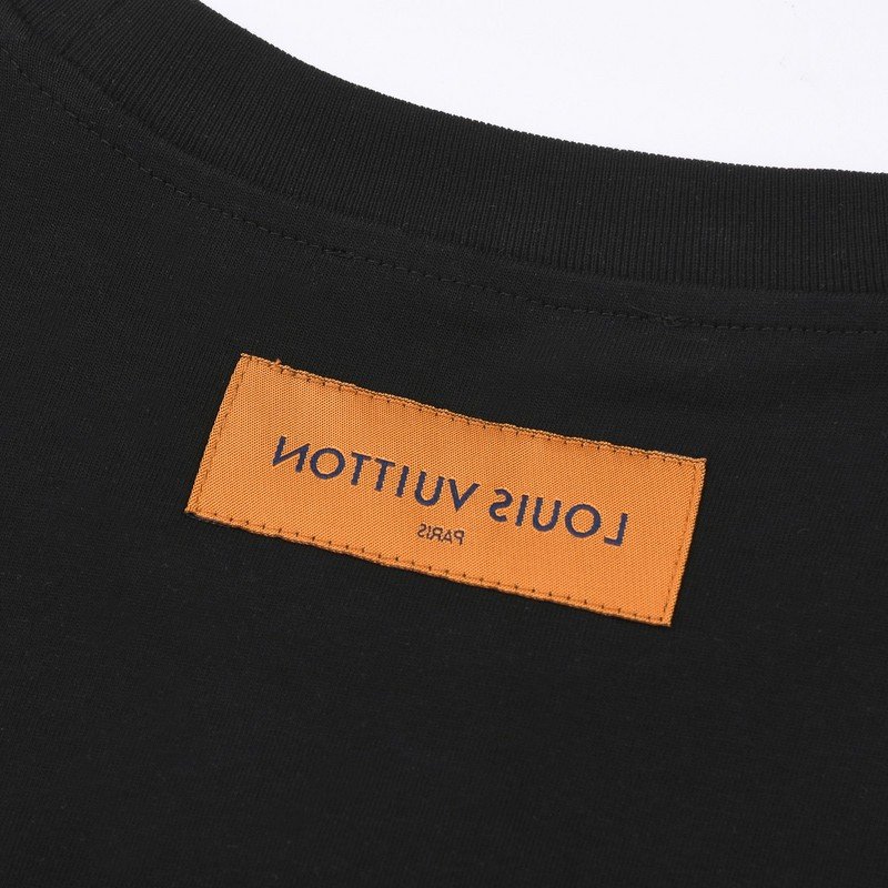 Футболка Louis Vuitton The Inscription On The Crossed Out "Black" фото № 2