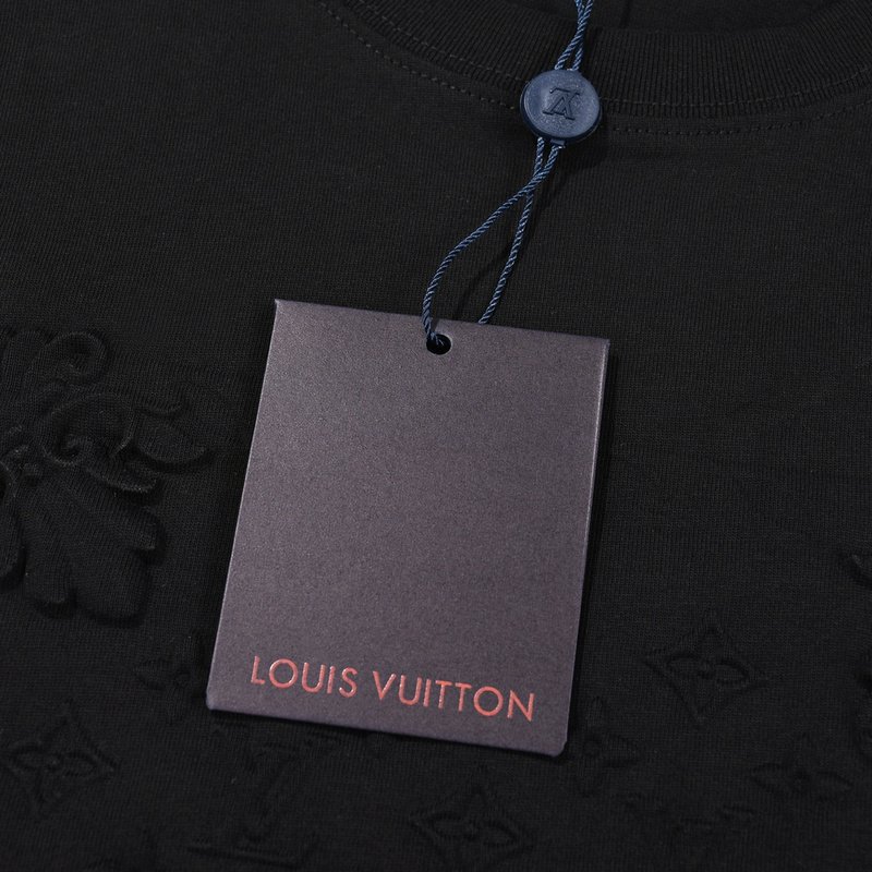 Футболка Louis Vuitton With Small Emblems "Black" фото № 4