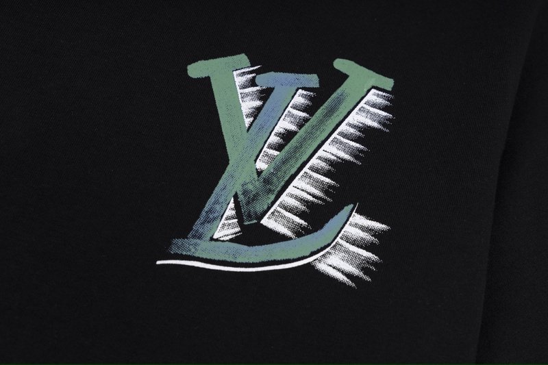 Футболка Louis Vuitton With Rabbit Print With Carrot On The Back "Black" фото № 8