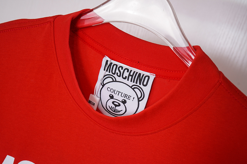 Футболка Moschino Print With Logo And Two Smileys "Red" фото № 2