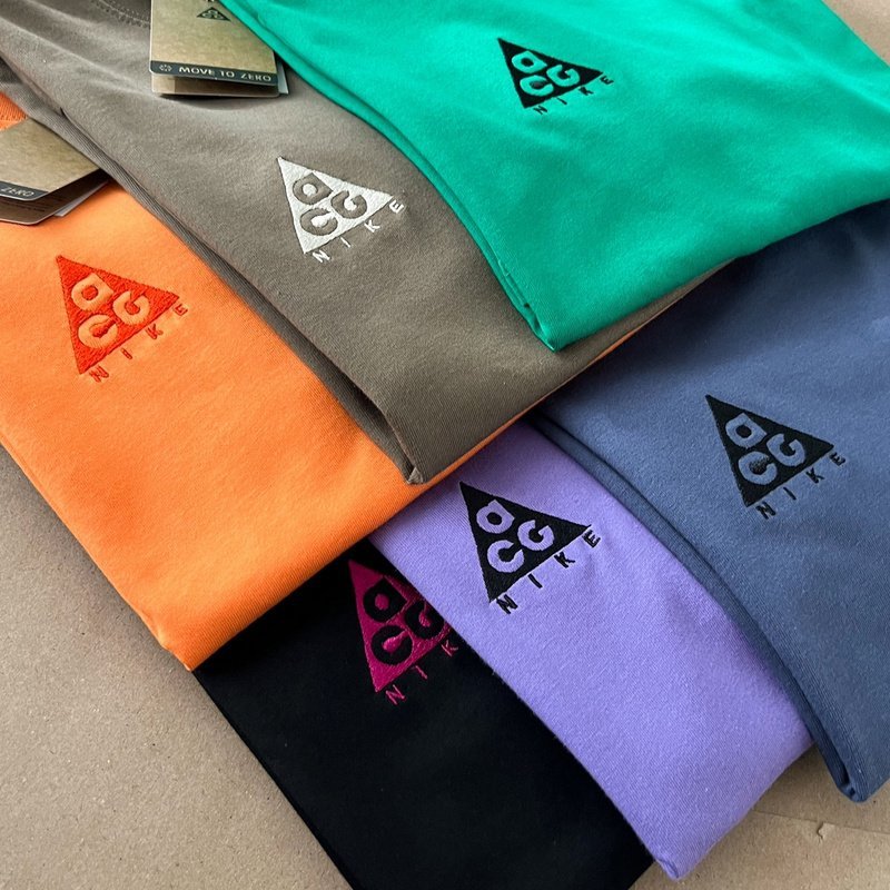 Футболка Nike With Triangular Logo "Orange" фото № 2