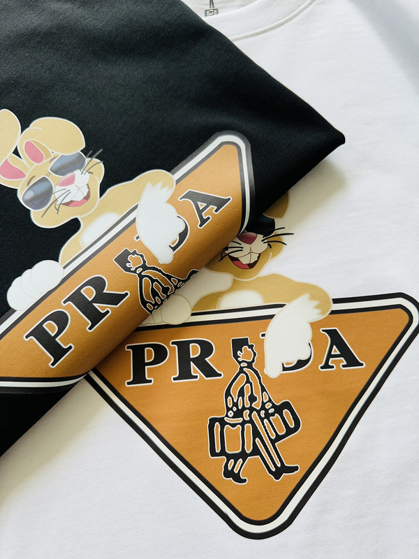 Футболка Prada Rabbit On The Logo "Black" фото № 4