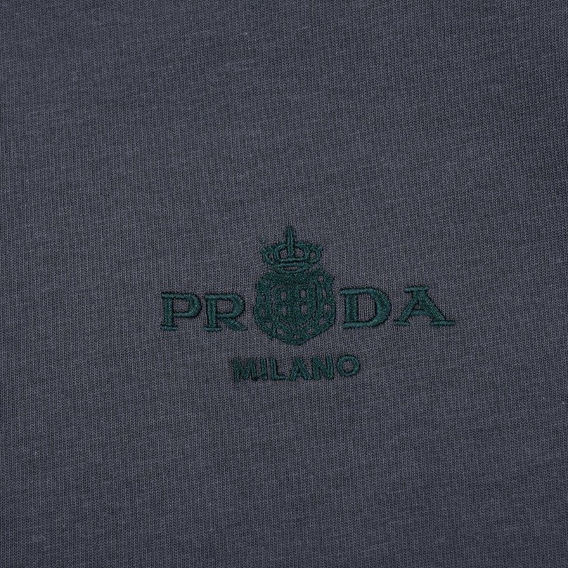 Футболка Prada With Coat Of Arms "Gray" фото № 6