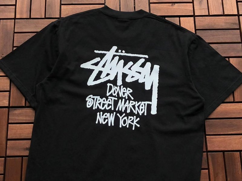 Футболка Stussy Lettering Dover Street Market New York "Black" фото № 3