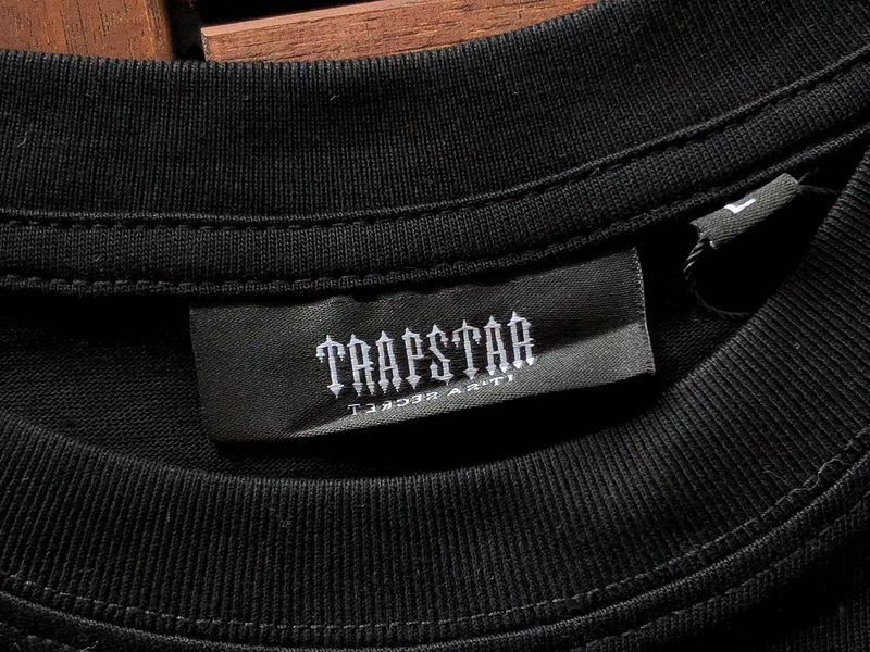 Футболка Trapstar Globe And Big Logo Back "Black" фото № 3