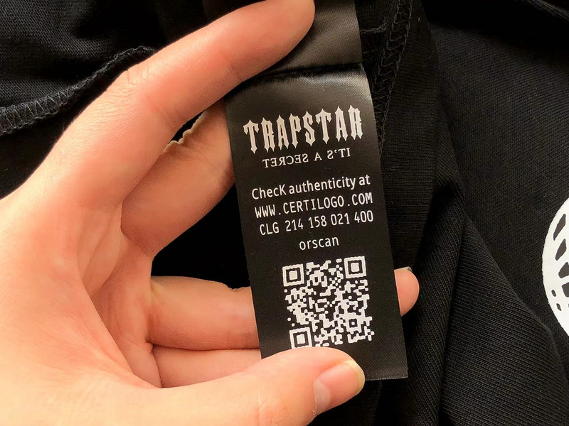 Футболка Trapstar Globe And Big Logo Back "Black" фото № 8