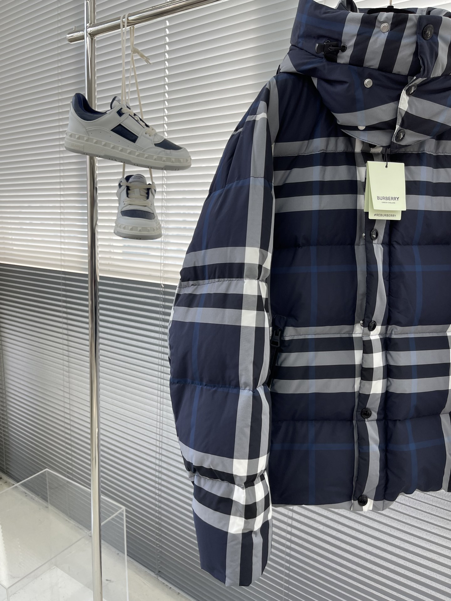 Пуховик Burberry Nightfall Grid "Dark Blue" фото № 7