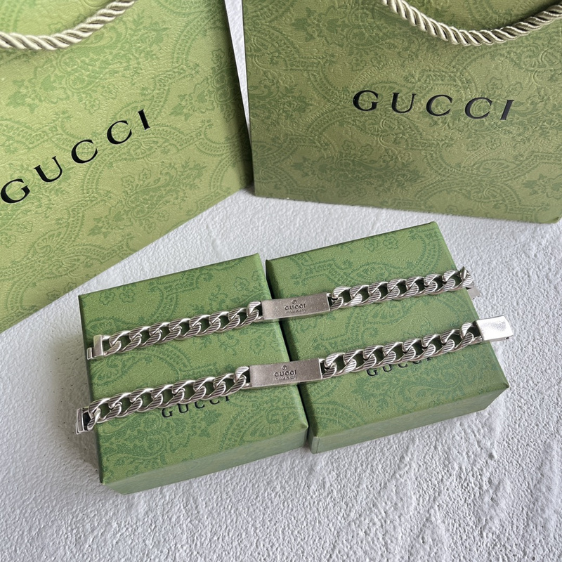 Браслет Gucci With Brand Engraving "Silver" фото № 3